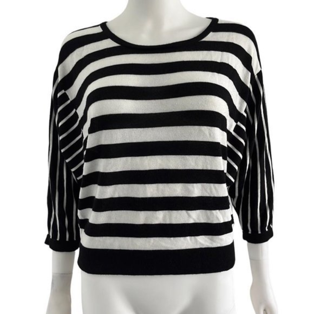 RED label brand striped sweater top‎